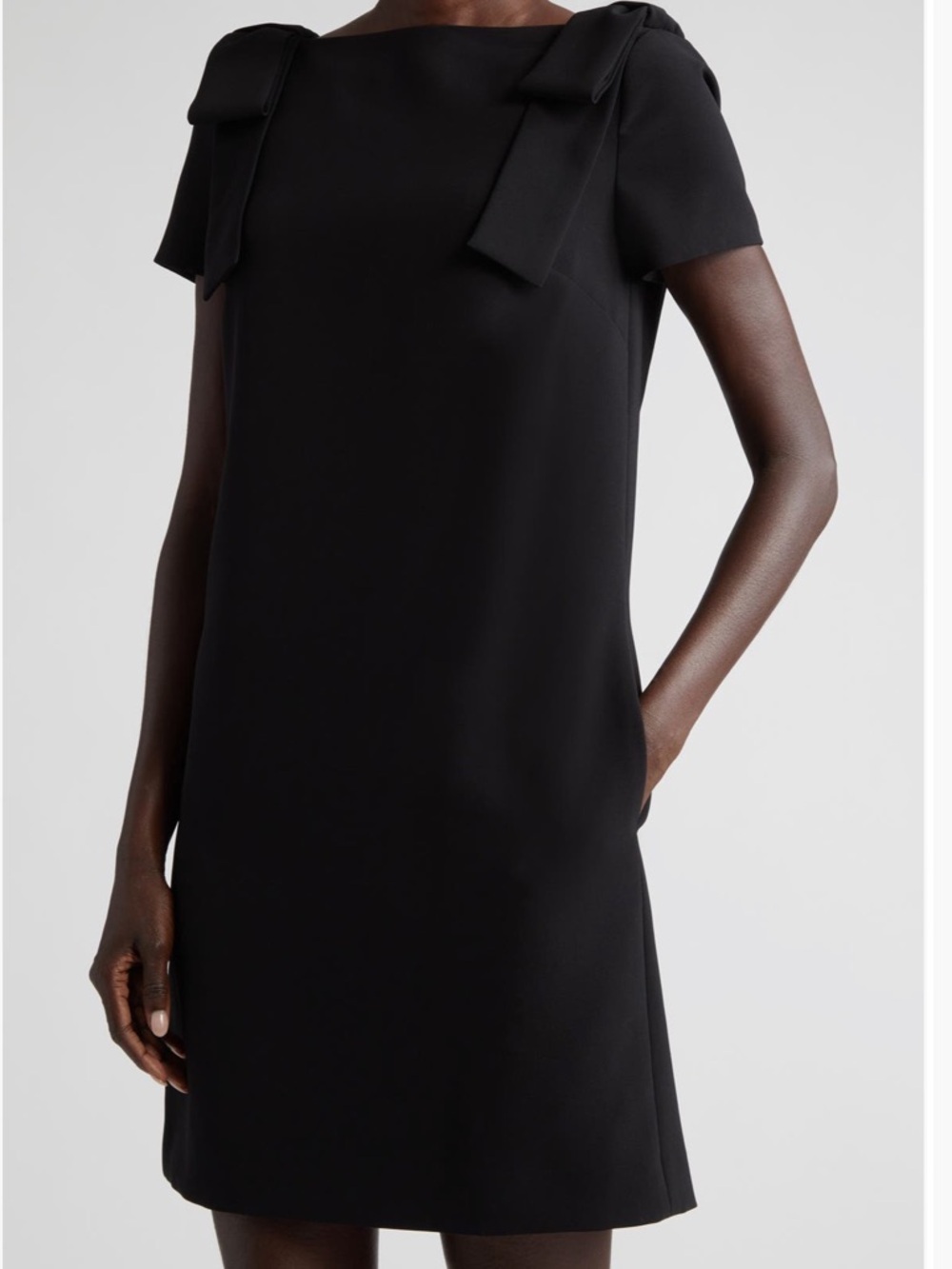 New Carolina Herrera Bow Detail Bateau Neck  Icon Crepe Shift Dress Size 14